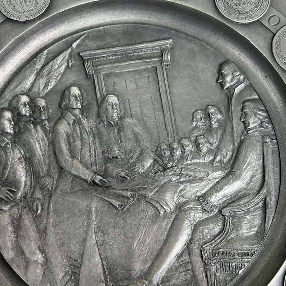Bicentennial Commemorative Pewter Plate 1776-1976 "We Are One" Serial No. 000271 - Picture 8 of 10